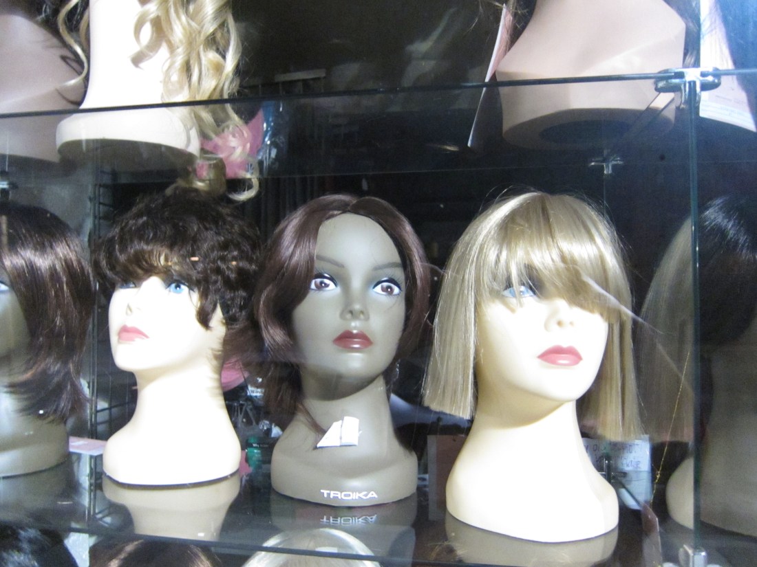 Karen_Greenbaum_Maya-wigs_003